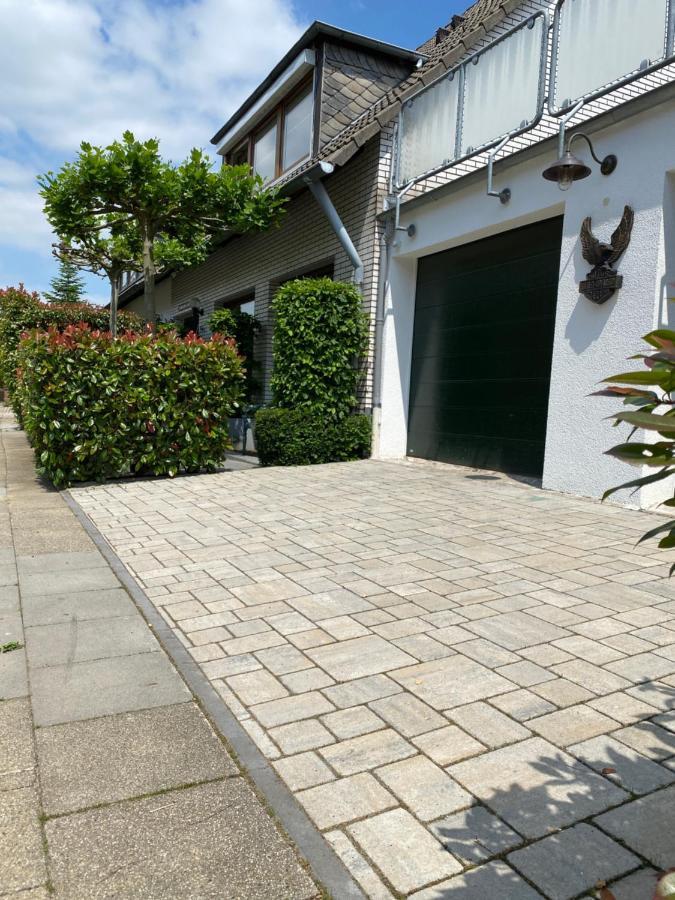 Grosszuegige Monteurwohnung Essen Exterior photo
